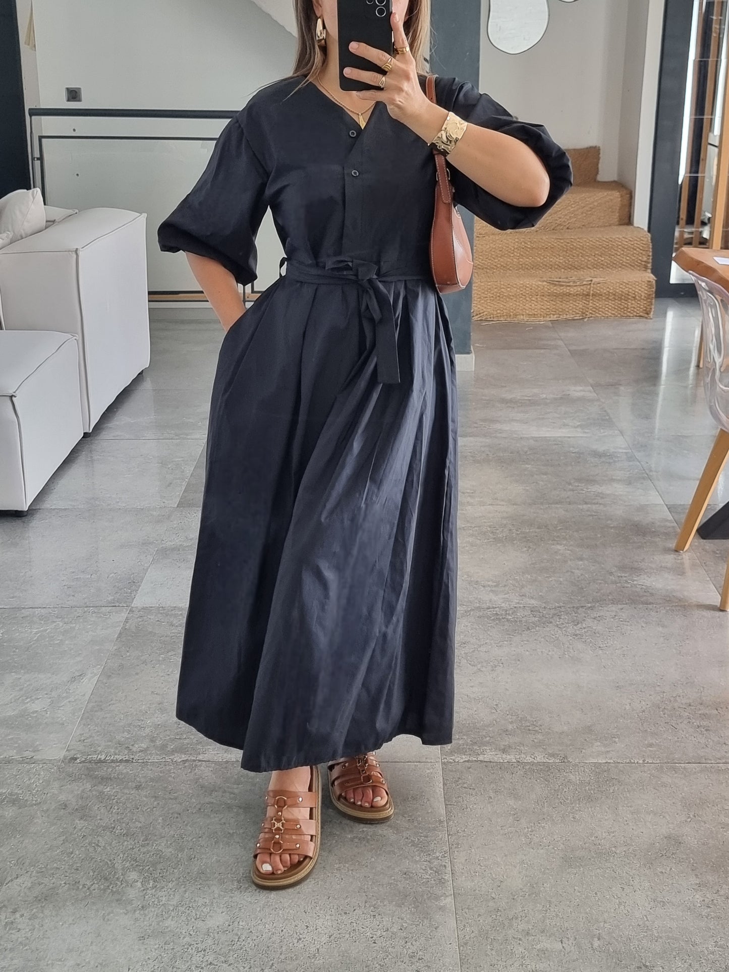 ROBE PATINEUSE MANCHES BOUFFANTES 3/4 NOIRE