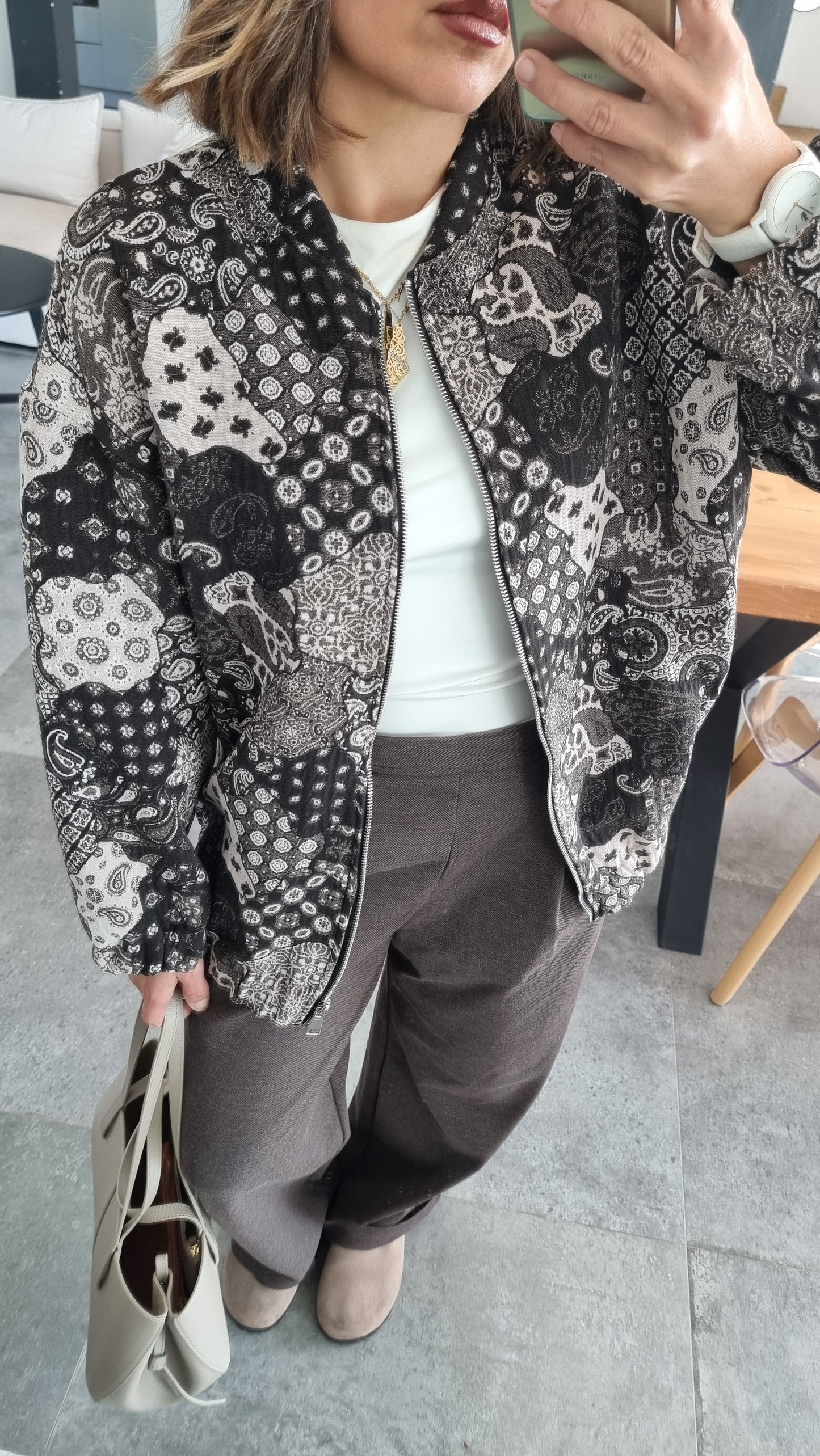 VESTE BOMBERS À MOTIF CHOCOLAT