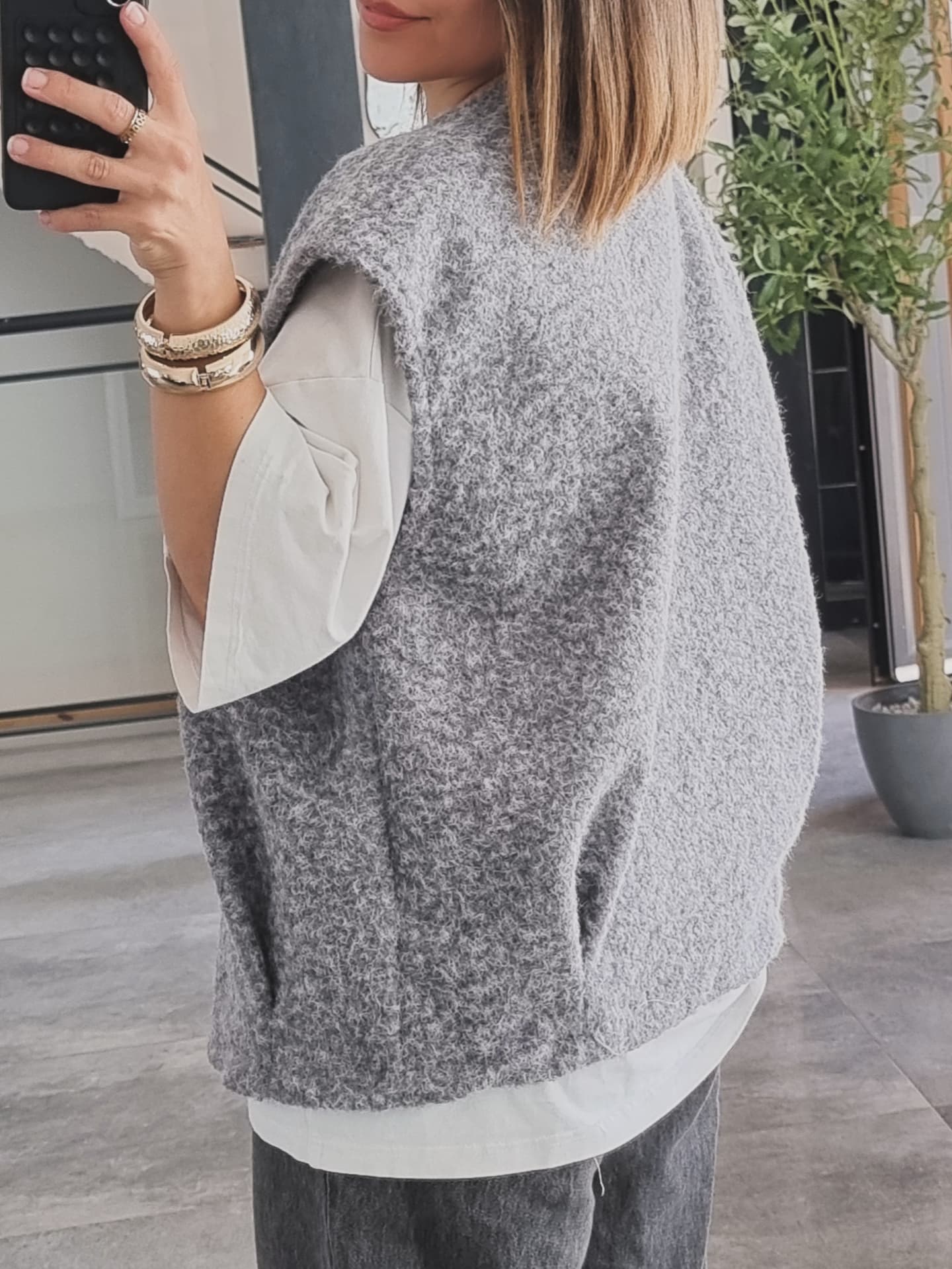GILET SANS MANCHES GRIS