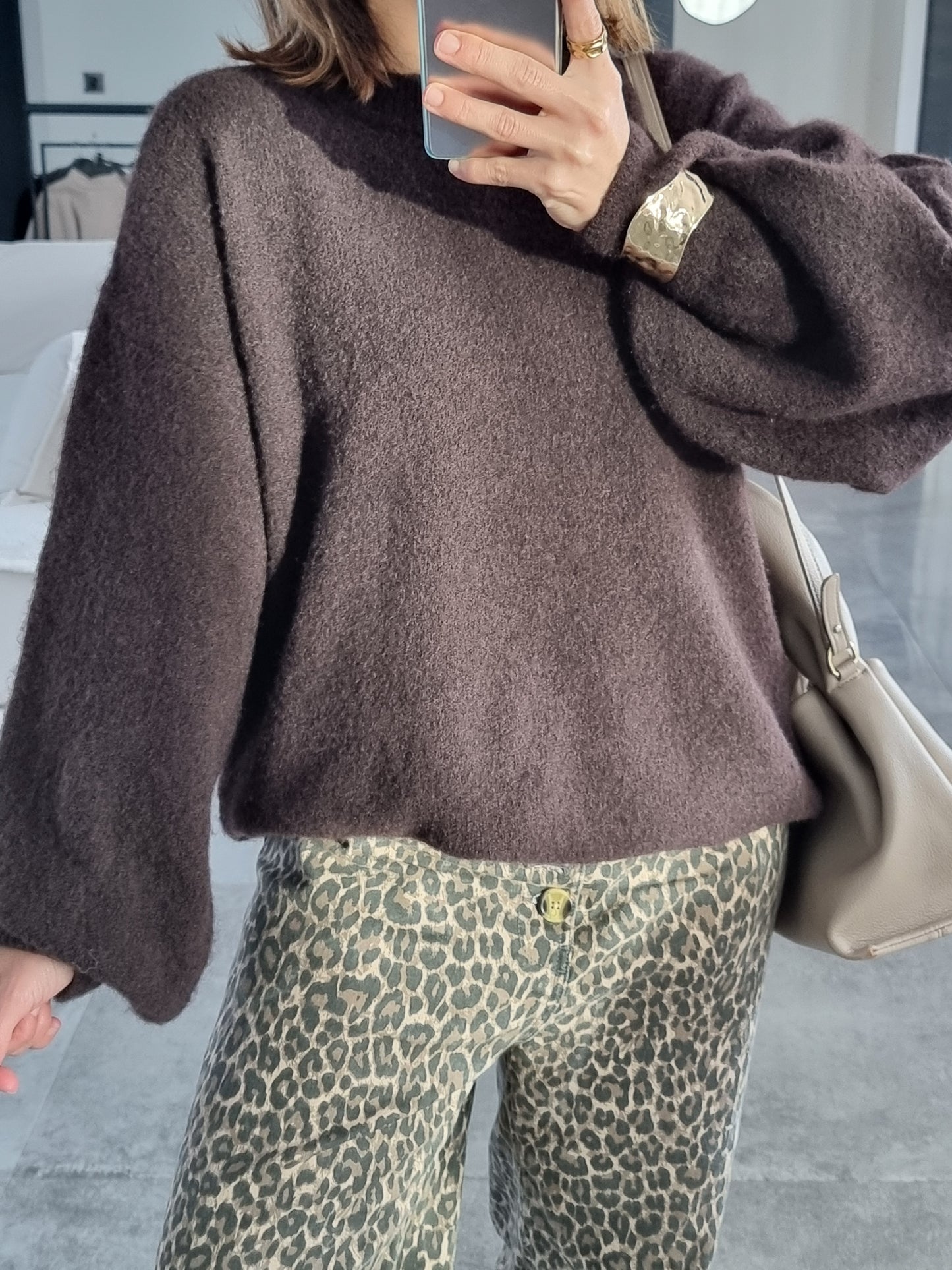 PULL LAINE COL ROND CHOCO