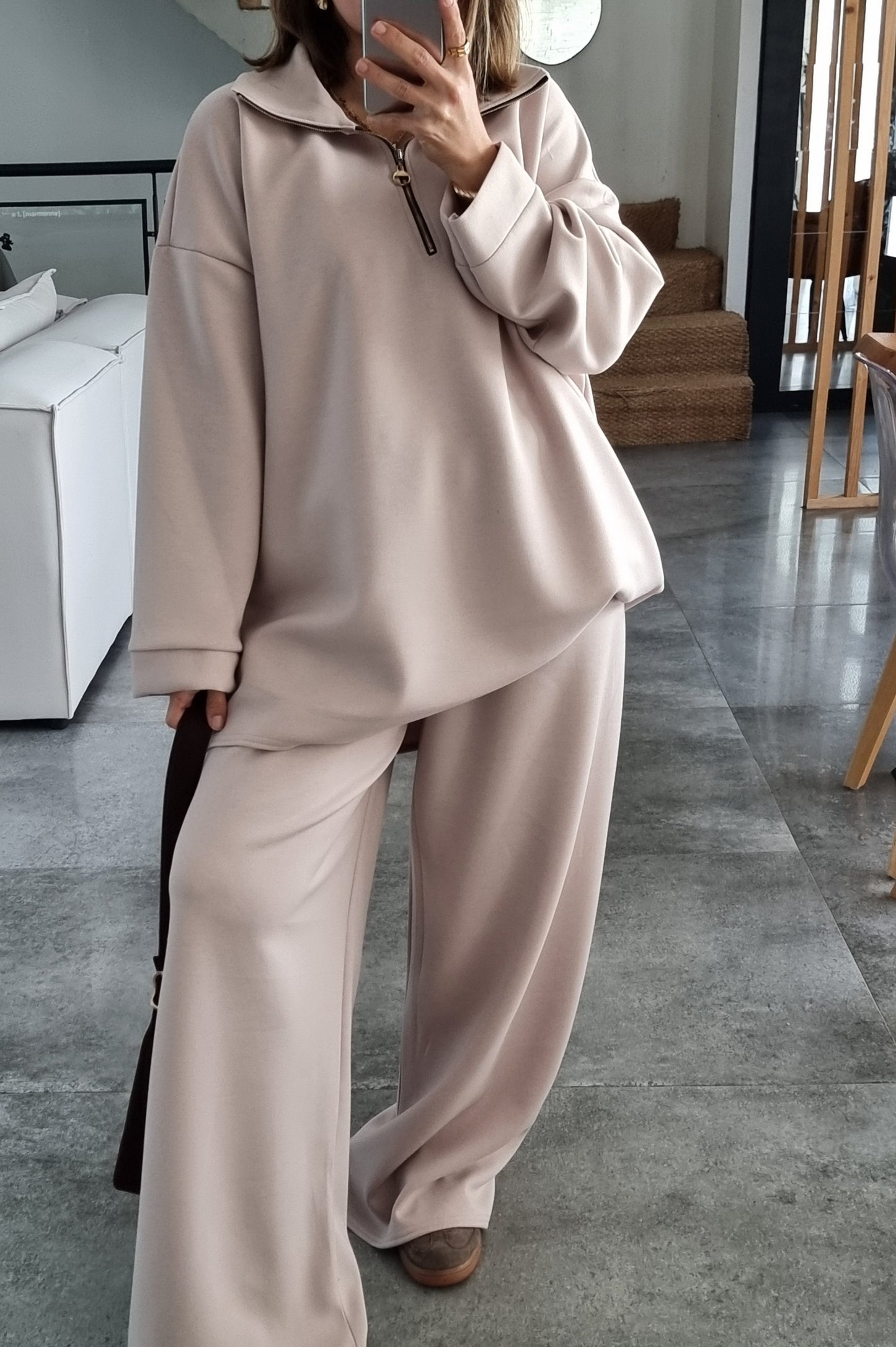 ENSEMBLE DÉCONTRACTÉ BEIGE