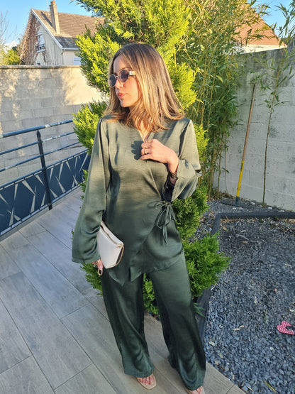 ENSEMBLE TOP CACHE-COEUR SATINÉ VERT