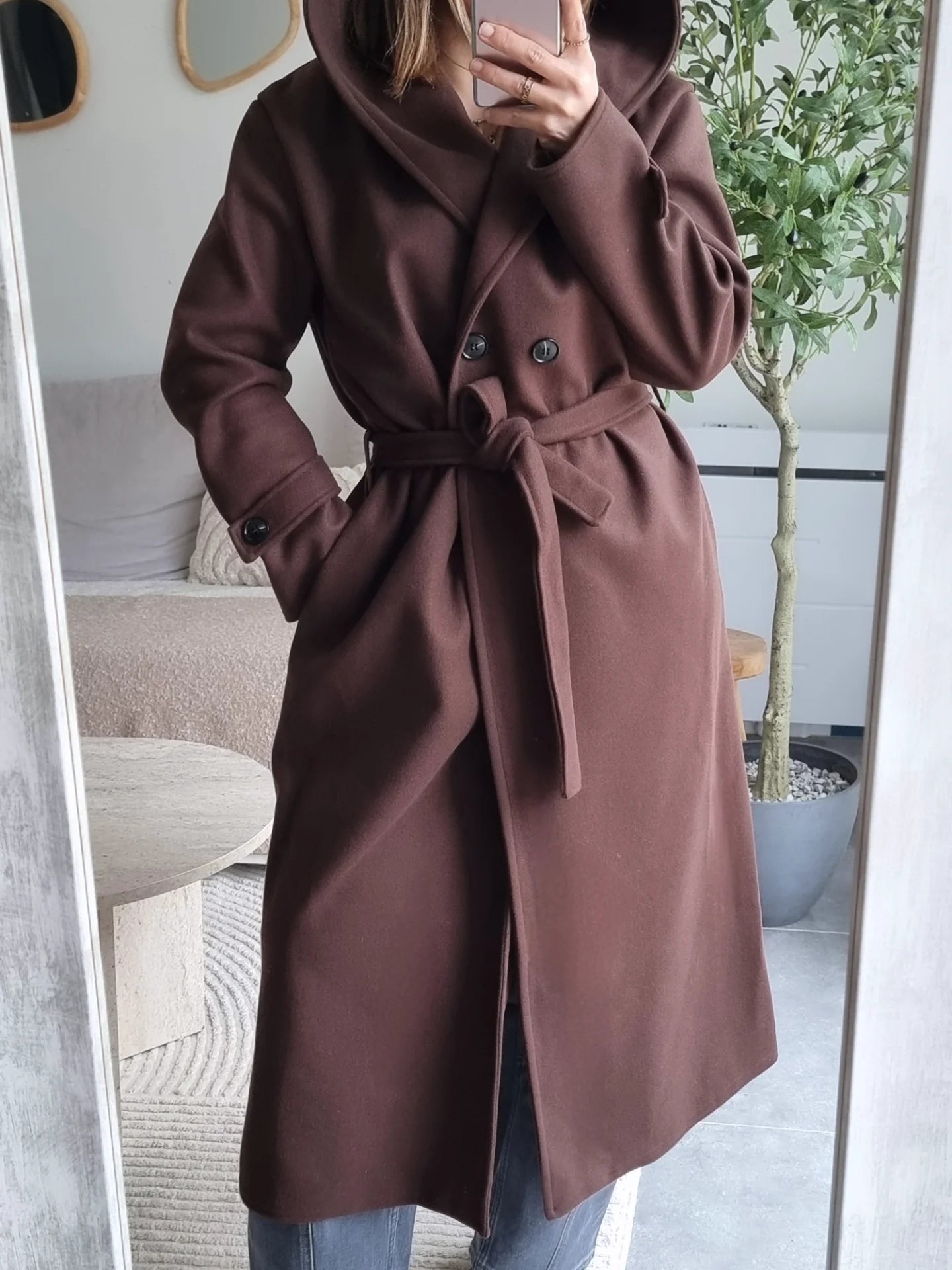 TRENCH A CAPUCHE MARRON