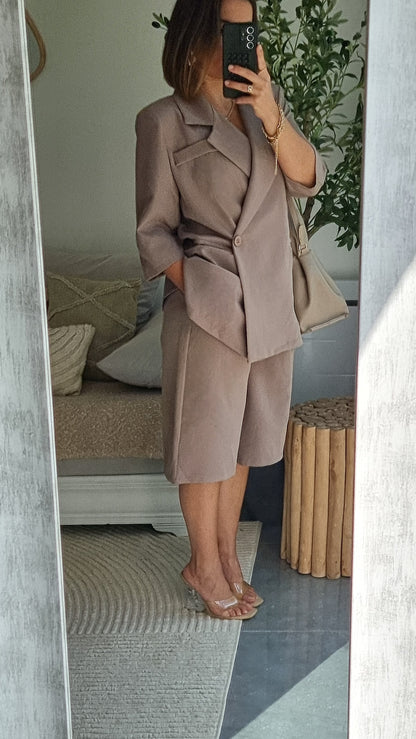 TAILLEUR OVERSIZE BLAZER MANCHES COURTES