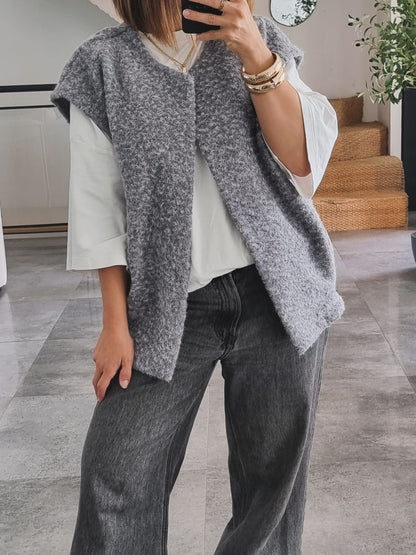GILET SANS MANCHES GRIS