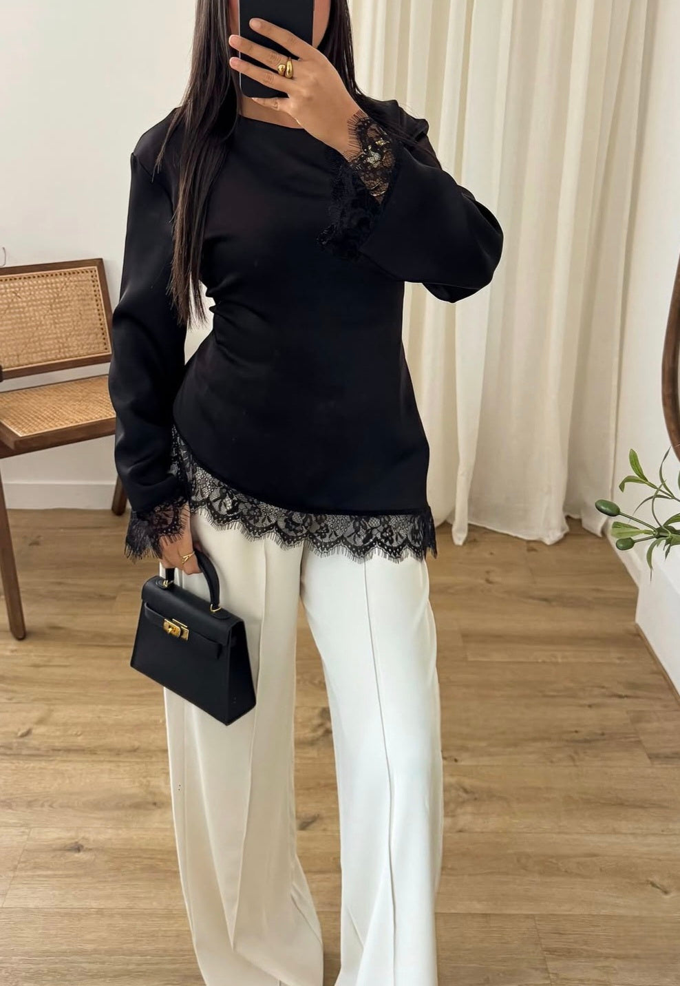 BLOUSE SATINÉE DENTELLE ASYMÉTRIQUE BEIGE