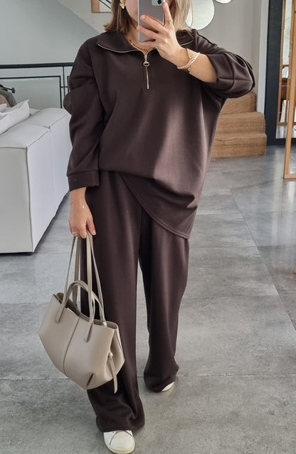 ENSEMBLE DÉCONTRACTÉ MARRON