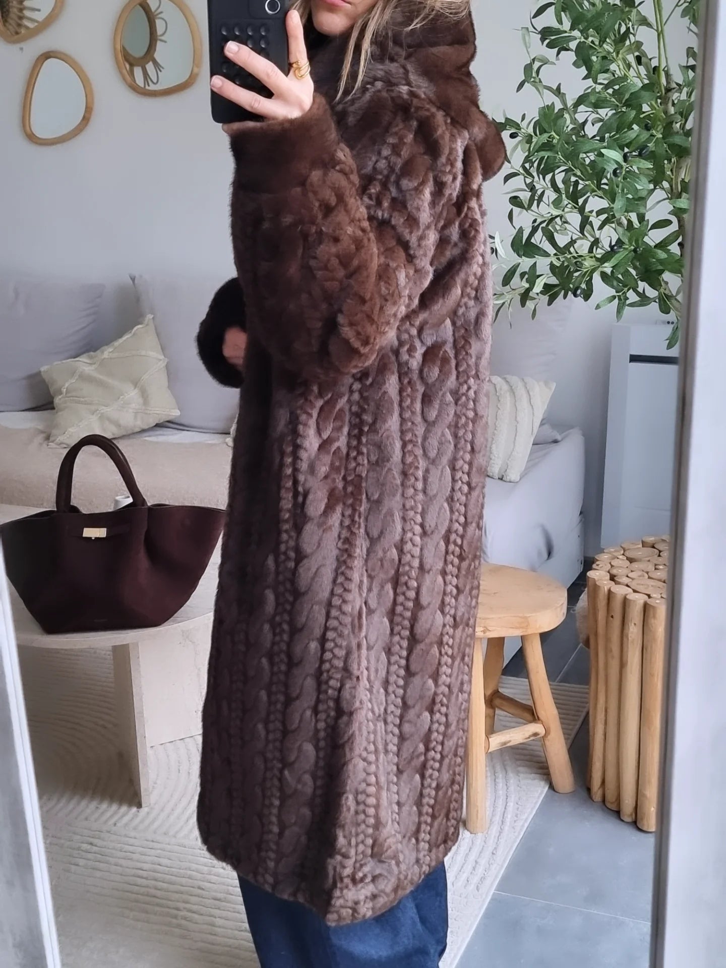 MANTEAU FOURRURE À CAPUCHE
