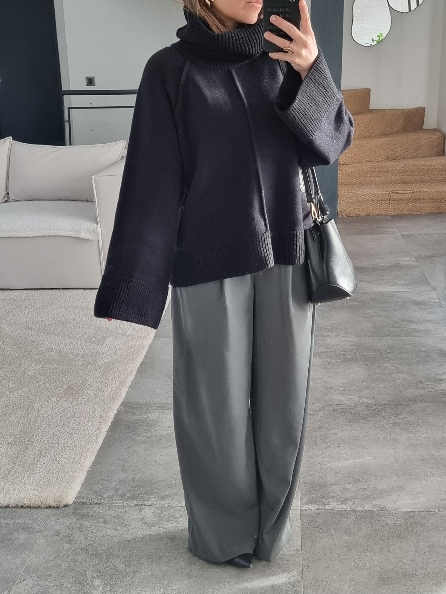 PULL OVERSIZE MAILLE COL MONTANT NOIR