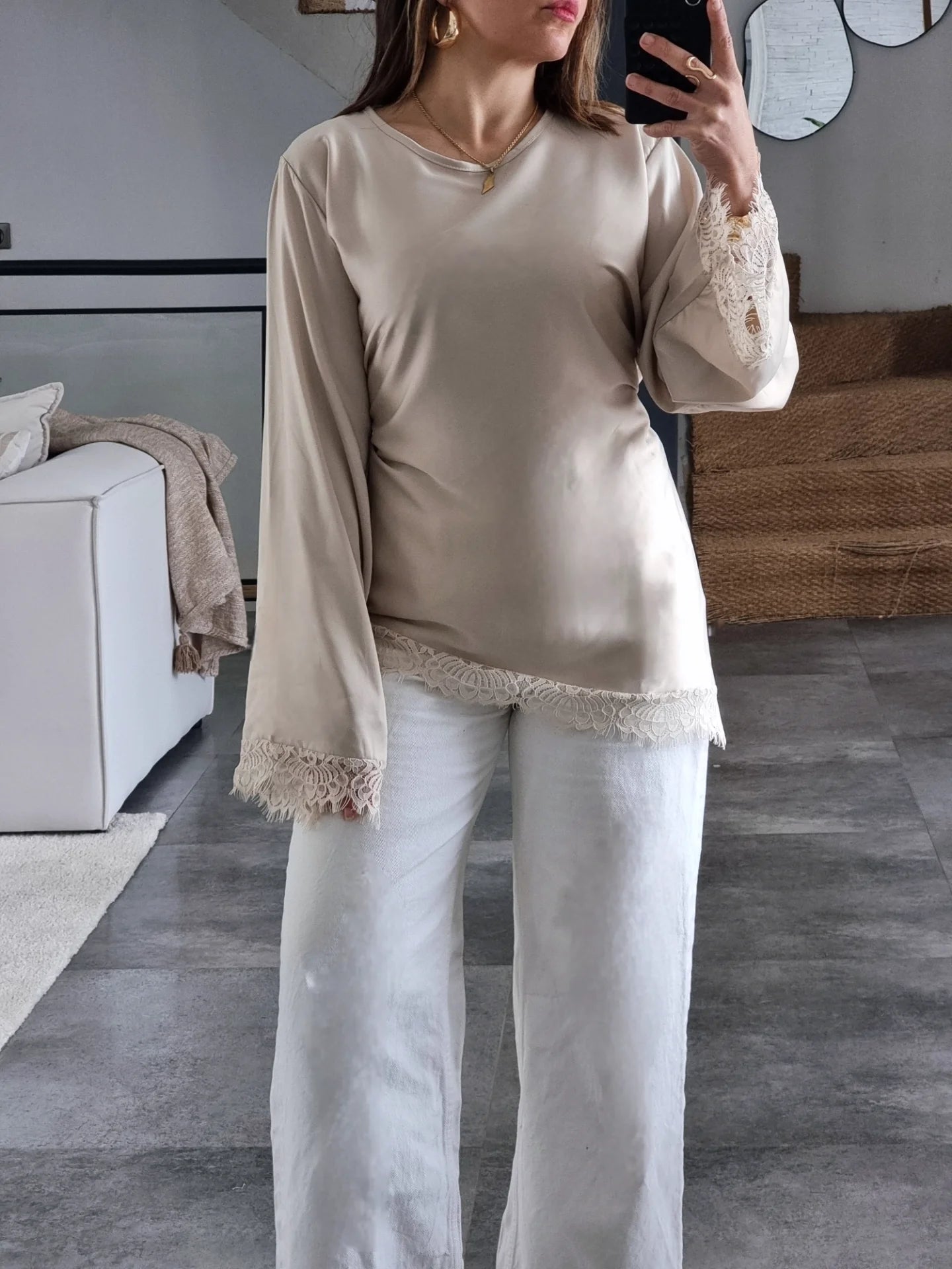 BLOUSE SATINÉE DENTELLE ASYMÉTRIQUE BEIGE
