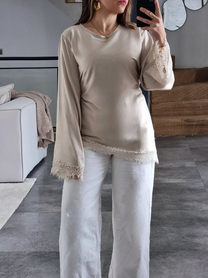 BLOUSE SATINÉE DENTELLE ASYMÉTRIQUE BEIGE